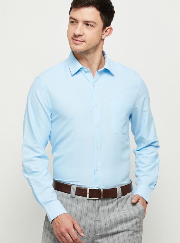 Men Solid Slim Fit Formal Shirt