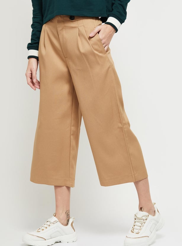 Women Solid Regular Fit Woven Trousers