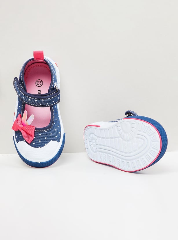 Girls Printed Velcro Strap Casual Shoes