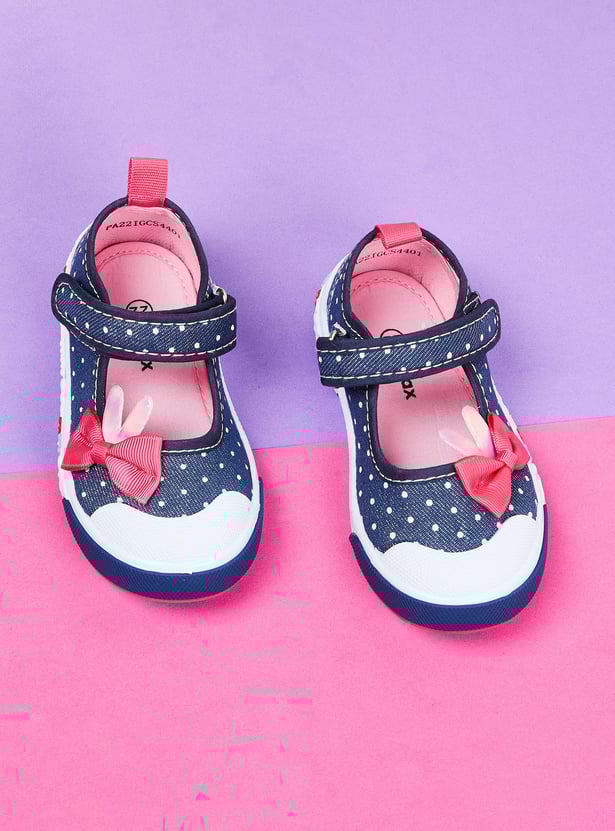 Girls Printed Velcro Strap Casual Shoes