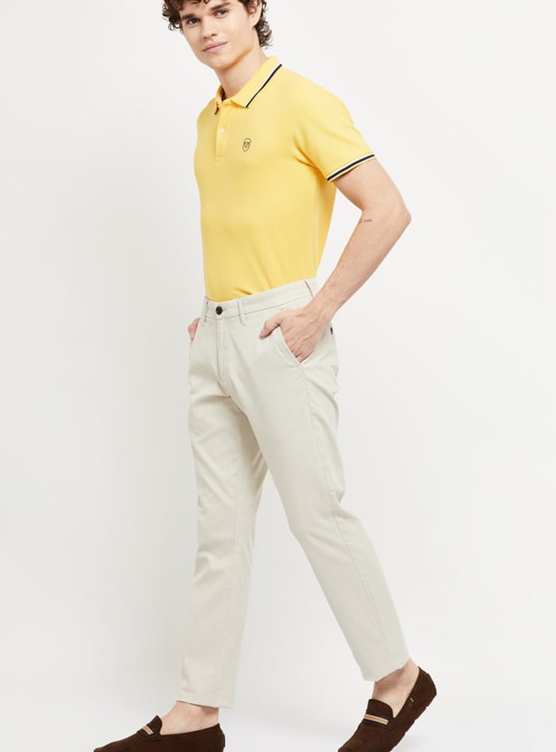 Men Solid Slim Fit Polo T-shirt