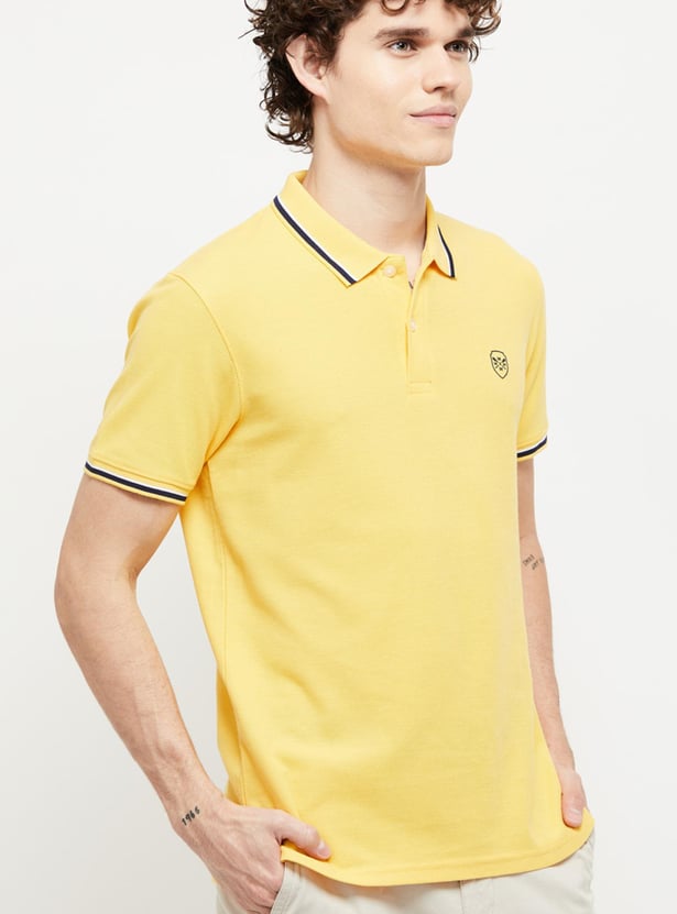 Men Solid Slim Fit Polo T-shirt