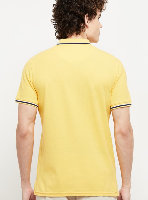 Men Solid Slim Fit Polo T-shirt