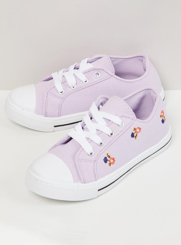 Girls Embroidered Lace-Up Casual Shoes