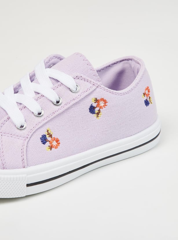 Girls Embroidered Lace-Up Casual Shoes