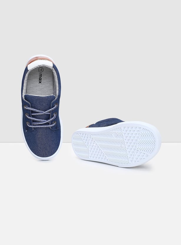 Boys Colourblocked Lace-Up Canvas Shoes