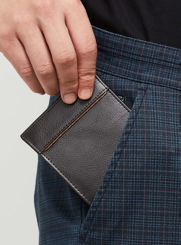Men Solid Bi-Fold Wallet
