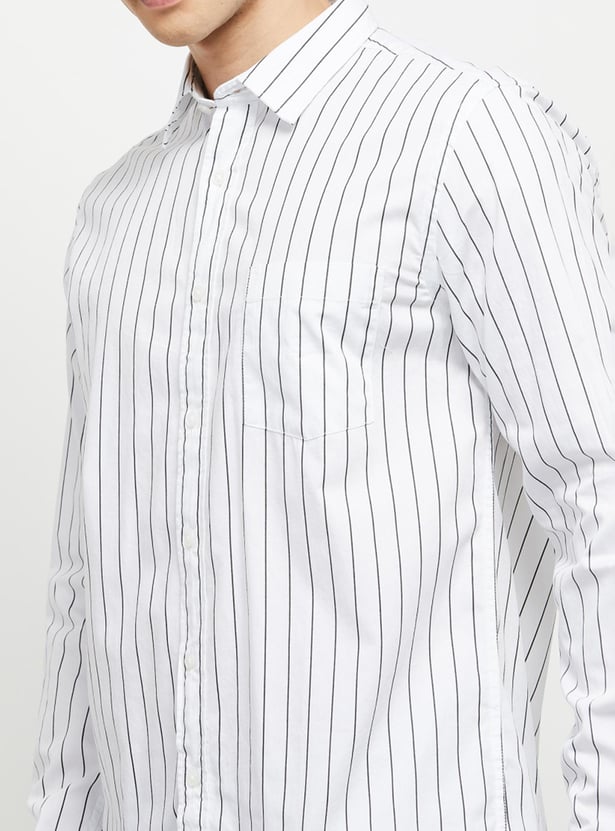 Men Striped Spread Collar Shirt