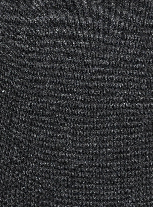 Men Solid Full Sleeves Sweater