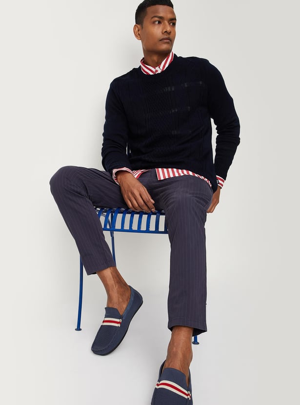 Men Medium Reversible Sweater