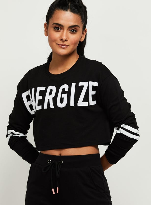 Women Printed Round Neck Crop T-shirt