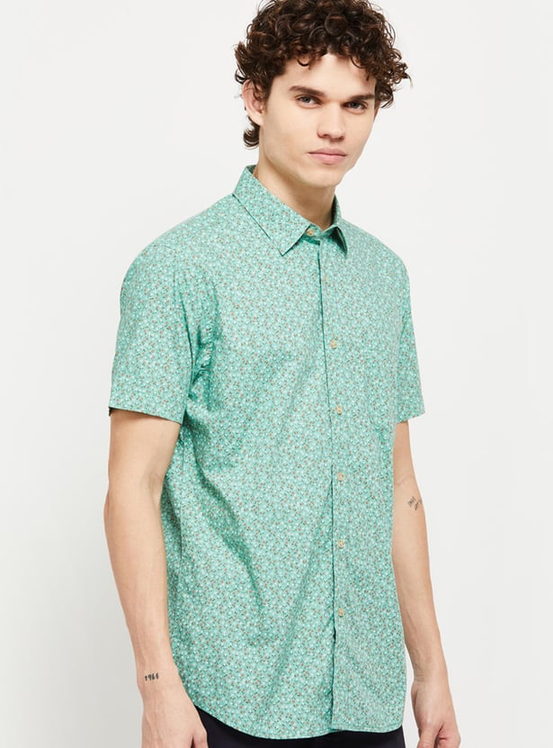Men Floral Printed Half Sleeves Regular Fit Smart Casual Shirt