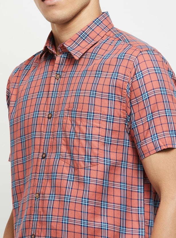 Men Checked Short Sleeves Regular Fit Casual Shirt
