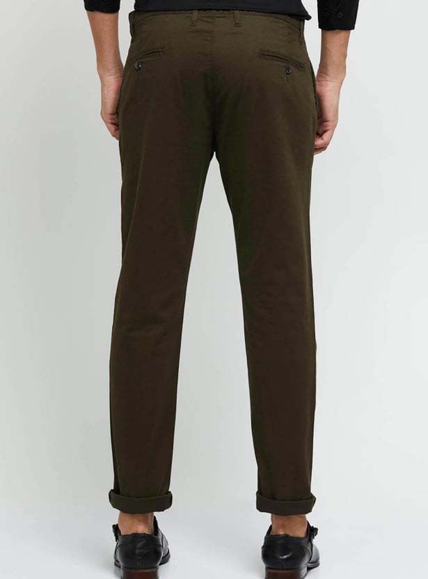 Men Solid Slim Fit Casual Trousers 