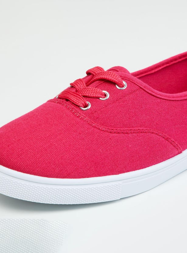 Women Solid Slip-On Shoes