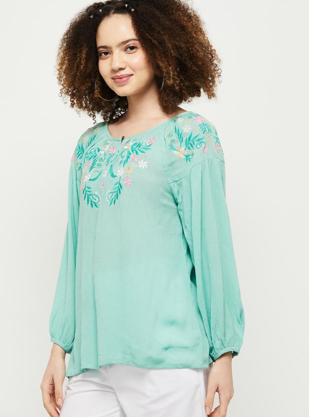Women Embroidered Keyhole Neck Casual Top