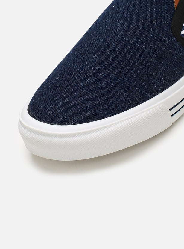 Men Textured Slip-on Canvas Shoes