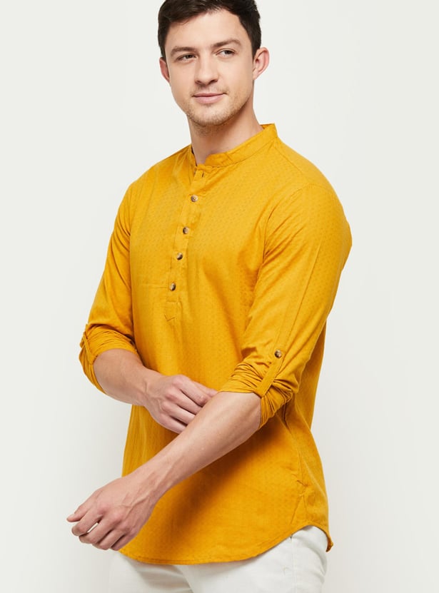 Men Textured Short Kurta