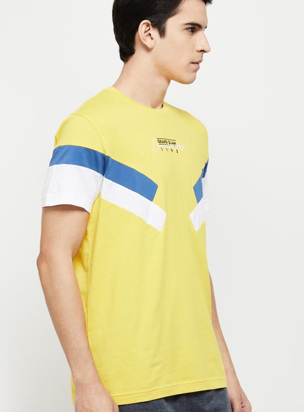 Men Printed Regular Fit Crew Neck T-shirt
