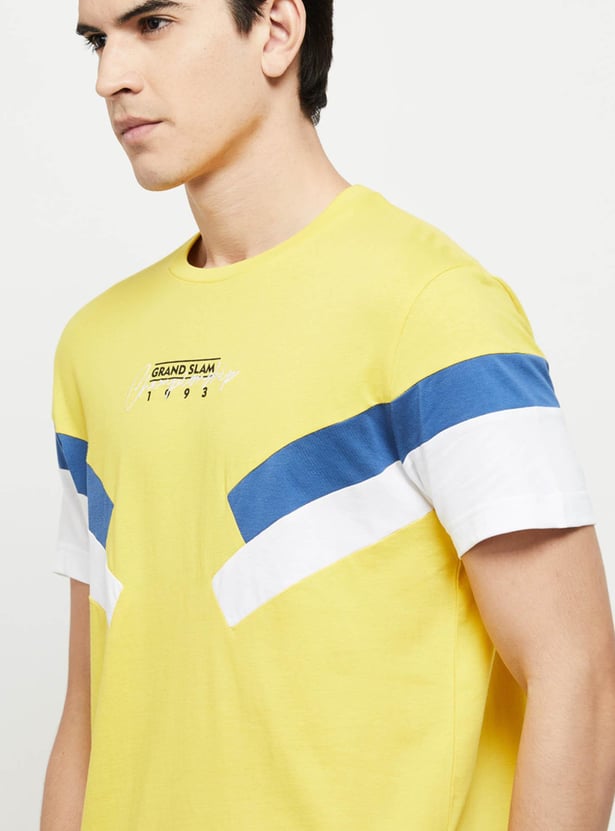 Men Printed Regular Fit Crew Neck T-shirt