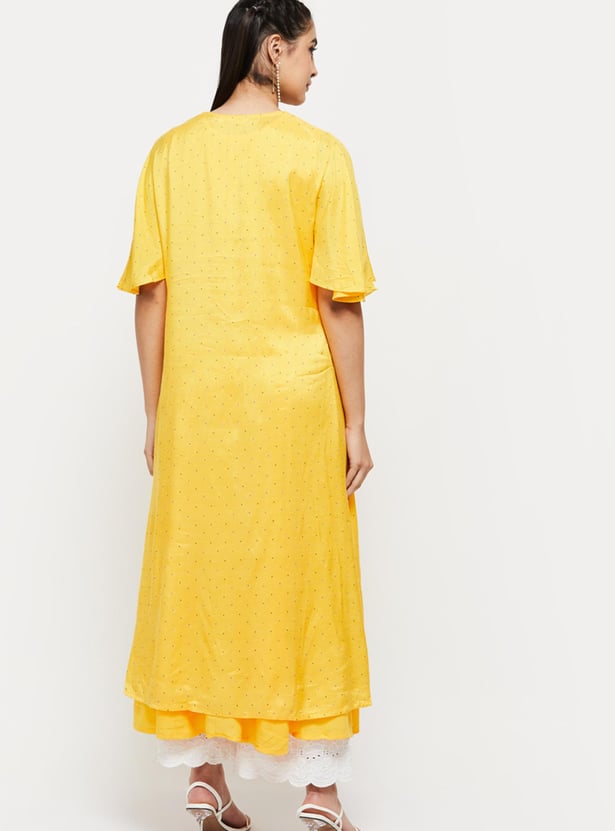 Women Foral Embroidered Flutter Sleeves Layered Kurta
