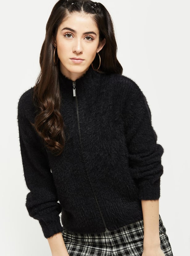 Women Textured Full Sleeves Zip Closure Winter Jacket