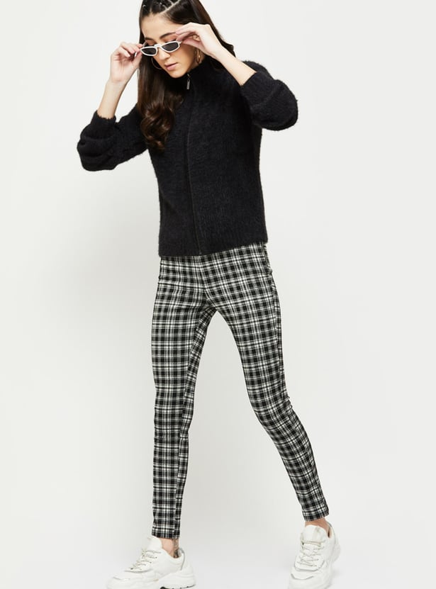 Women Textured Full Sleeves Zip Closure Winter Jacket