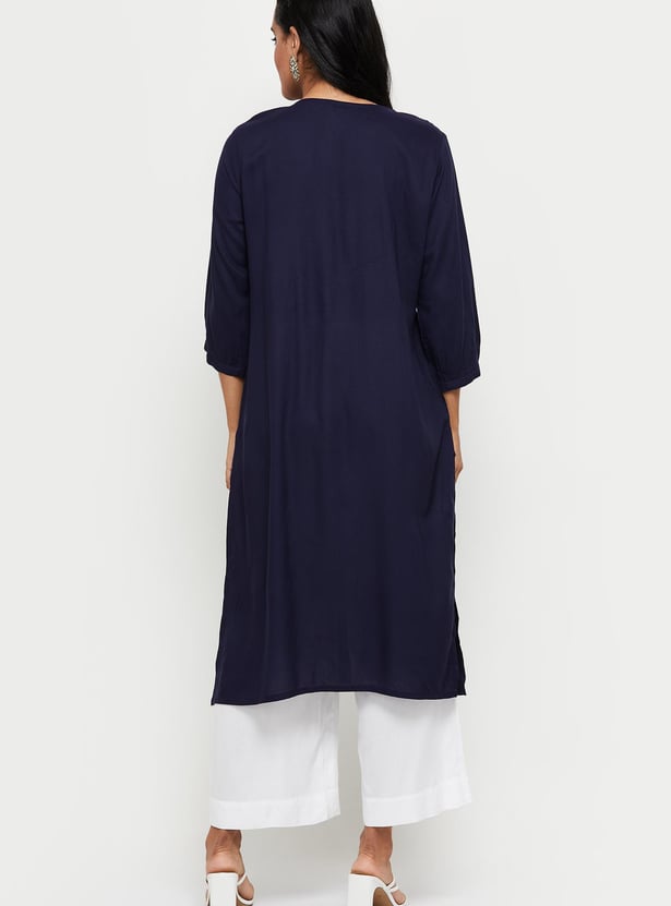 Women Solid Notch Neck Straight Kurta 