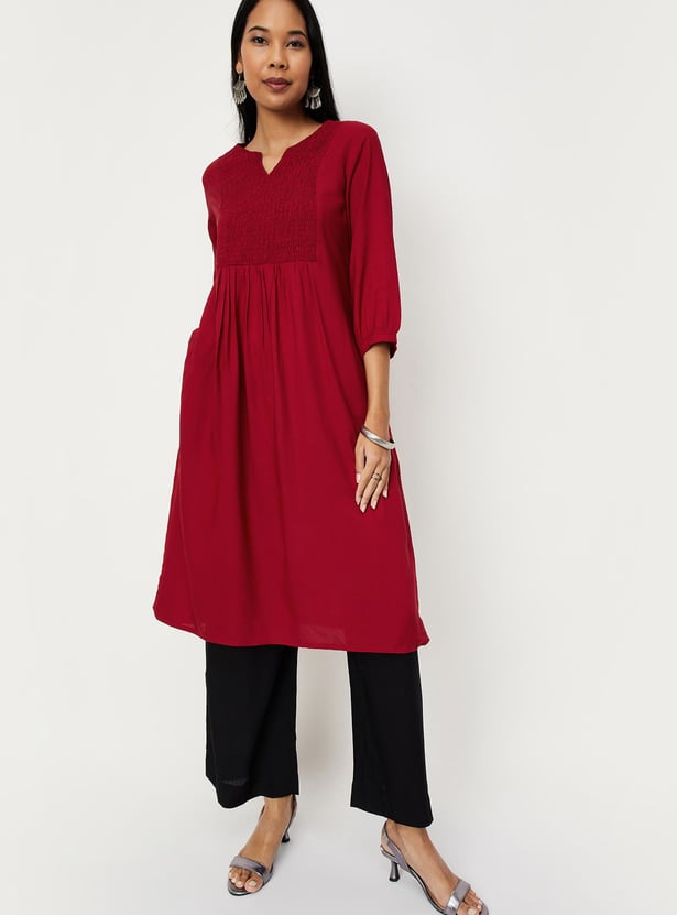 Women Cotton Textured Straight Kurta