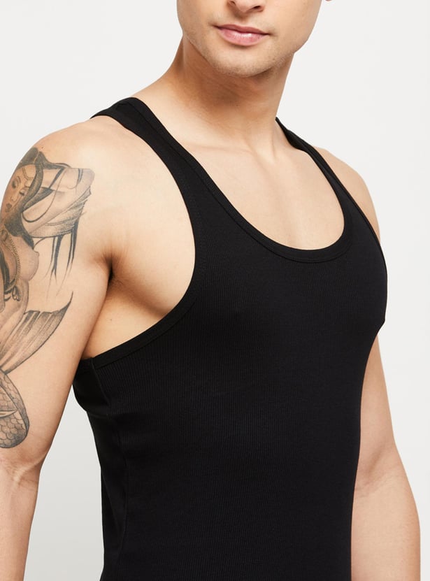 Men Ribbed Scoop Neck Vest - Set of 2