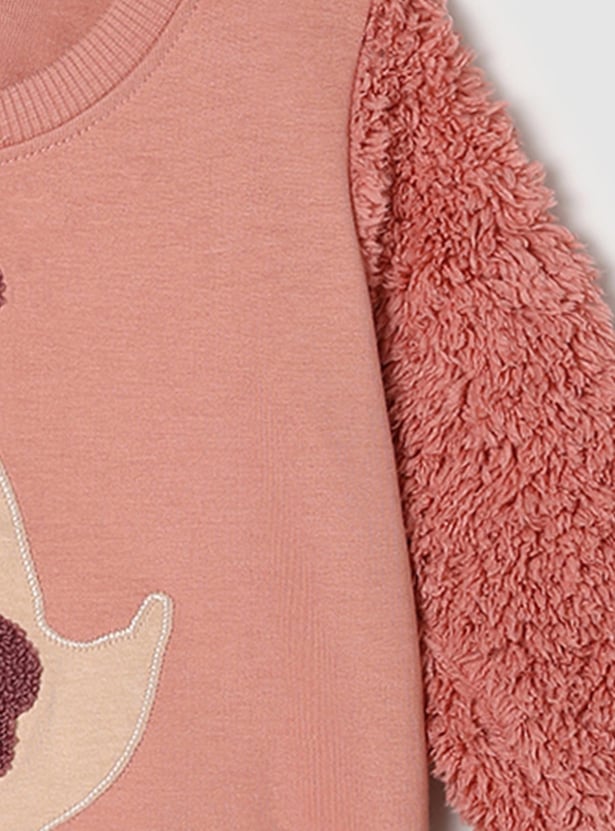 MAX Girls Appliqued Round Neck Sweatshirt