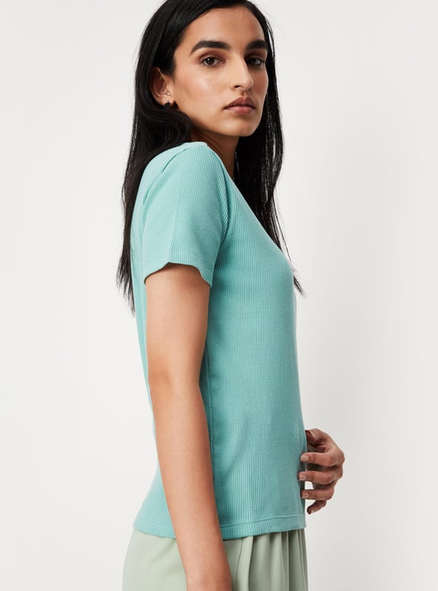 Women Solid Short Sleeves Round Neck Knit T-shirt