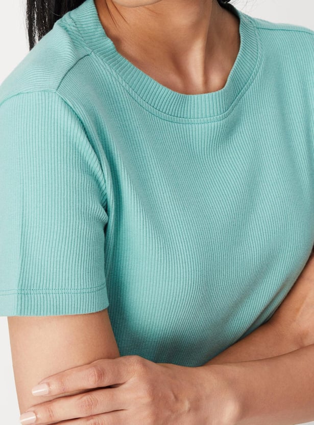 Women Solid Short Sleeves Round Neck Knit T-shirt