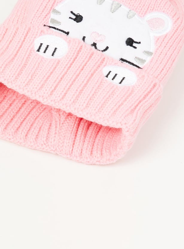 Boys Textured Beanie Cap With Gloves