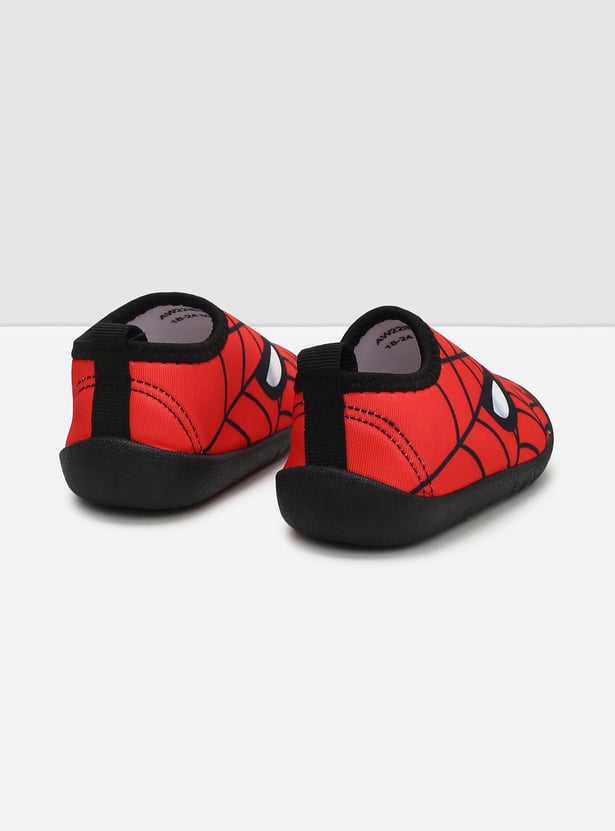 Boys Spiderman Print Slip-On Shoes