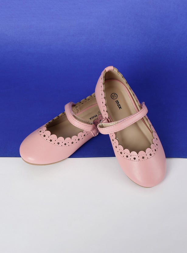 Girls Solid Mid Strap Ballerinas