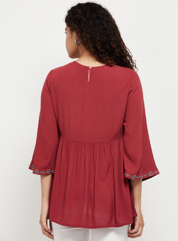 Women Embroidered Three-Quarter Sleeves Tunic