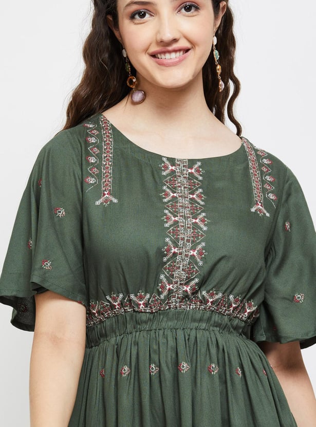 Women Embroidered Flutter Sleeves Midi Dress