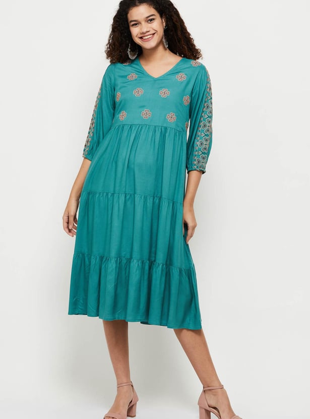 Women Embroidered Tiered Mid Dress
