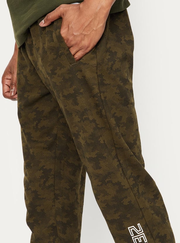 Men Camouflage Printed Athleisure Joggers