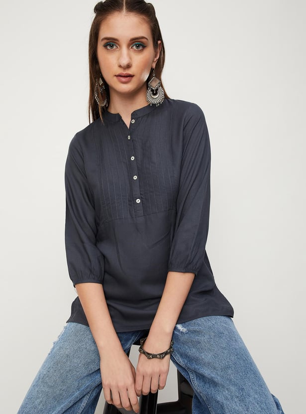 Women Pintuck Band Collar Kurti