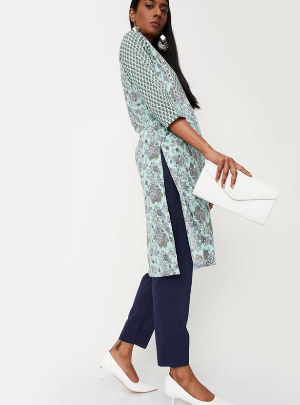 Women Floral Printed Straight Kurta