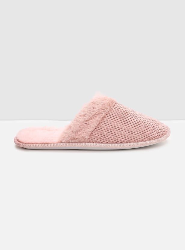 Women Textured Bedroom Slippers