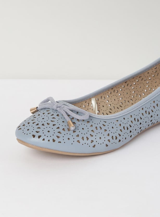 Women Textured Cut-Out Detail Ballerinas