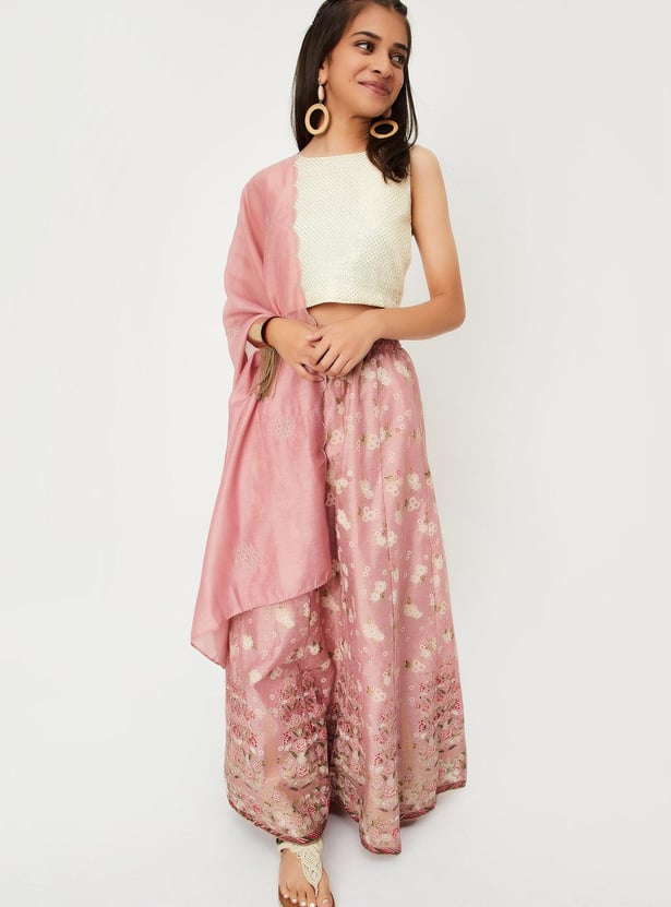 Girls Embriodered Lehenga Set with Dupatta