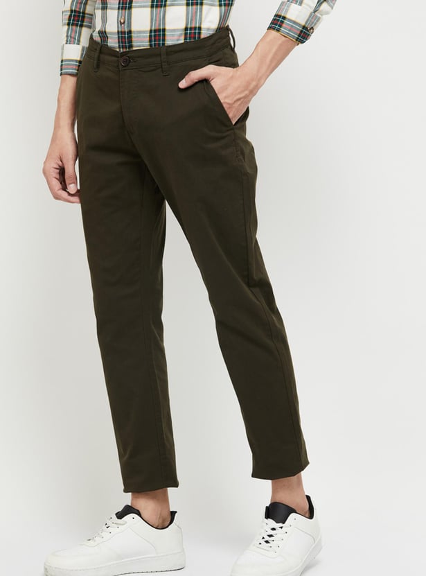 Men Solid Skinny Fit Chinos