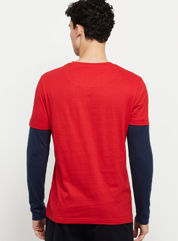Men Colourblocked Crew Neck T-Shirt