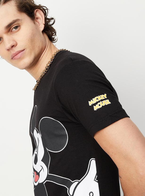 Men Mickey Printed Crew Neck T-shirt
