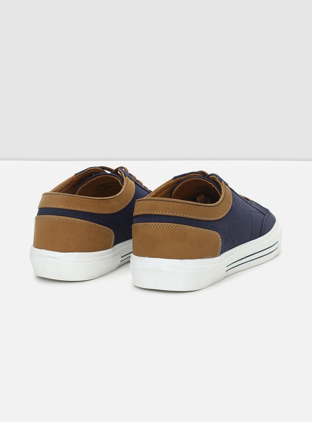 Men Colourblock Canvas Lace-Up Shoes