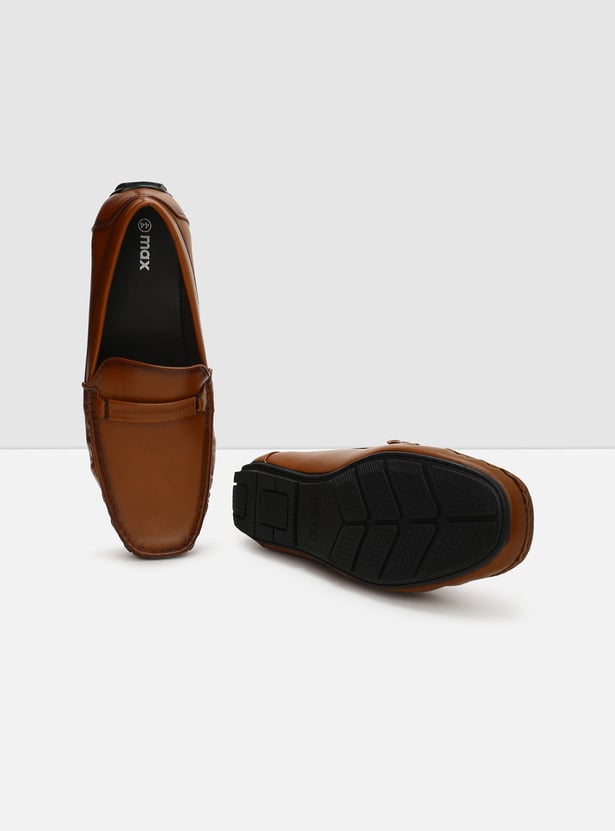 Men Solid Woven Slip-On Loafers